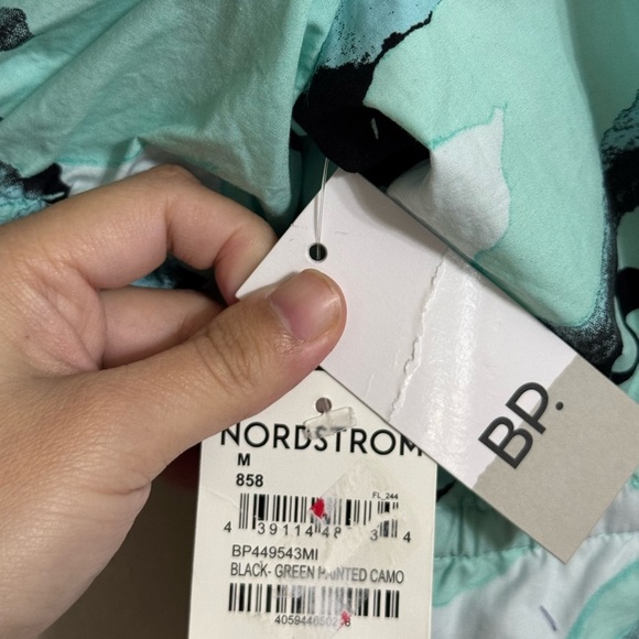 BP. Crop Top Short Puff Sleeve Black Teal Blue Square Neck Blouse Size M NWT - Picture 6 of 8